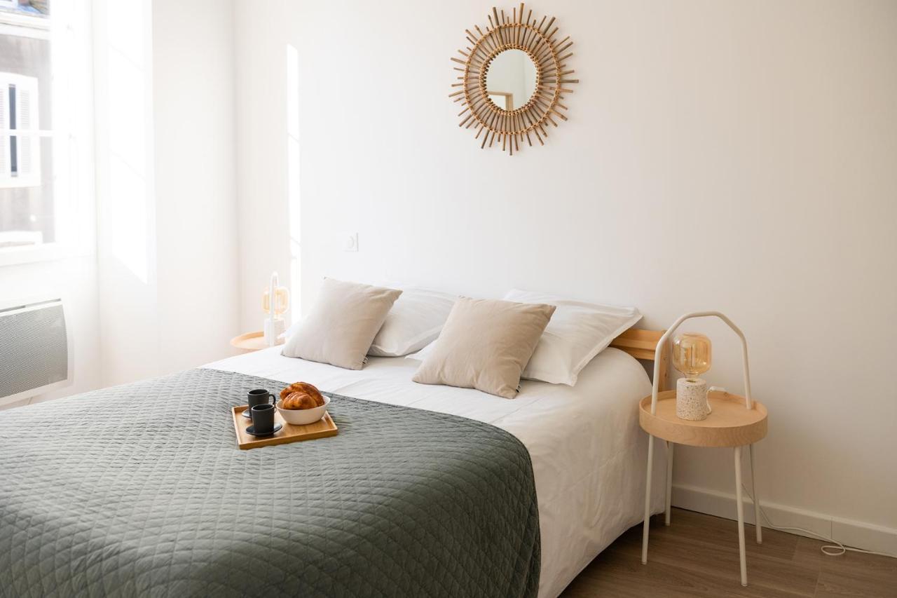 Ferienwohnung Stylish Sunrise : T3 Lumineux Au Coeur De Pau Exterior foto